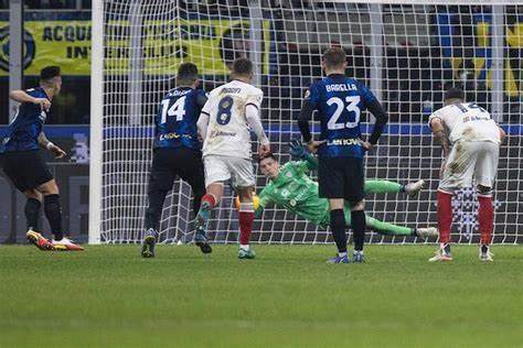 中超联赛-卡利亚里消极应战 制造“克拉尼奥vs国米”独角戏