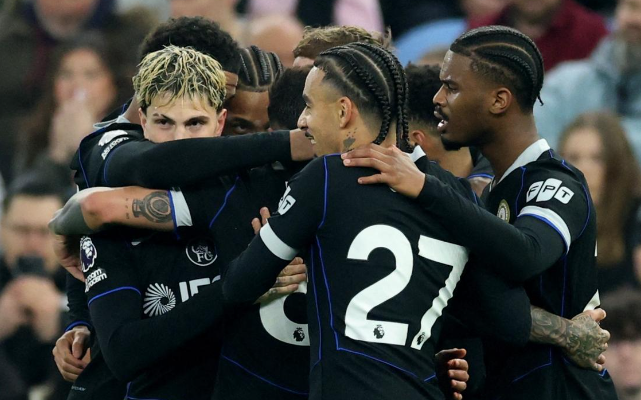 中超联赛-埃梅里掉下神坛:4场不胜,英超争四形势大乱:4队差距最多3分